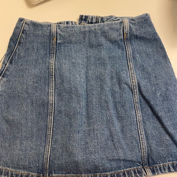 Denim skirt - Picture 3 of 4